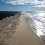 アパート Pour 3 A Plage, A 50m De L'ocean Avec Terrasse Et Parking, Menage Inclus - Fr-1-50-123